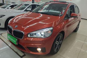 宝马2系旅行车 2016款 218i 运动设计套装