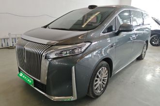 魏牌 高山 2025款 四驱高山8
