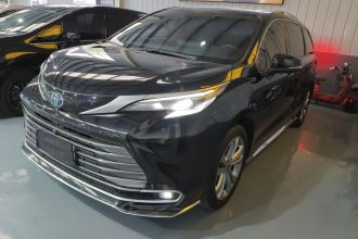 丰田 赛那SIENNA 2023款 2.5L混动 尊贵版