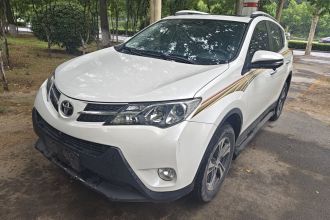 丰田 RAV4荣放 2015款 2.0L CVT四驱新锐版