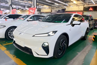 深蓝汽车 深蓝L07 2025款 530Ultra  深蓝智驾AD PRO纯电版
