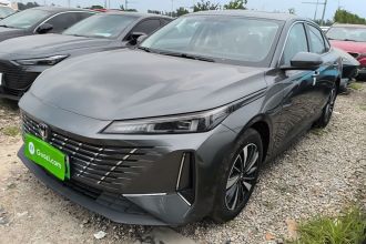 长安 逸动PHEV 2025款 智慧新蓝鲸 145KM 战舰版
