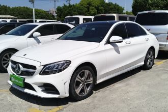 奔驰C级 2019款 改款 C 260 L 运动版