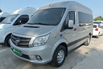 福田 图雅诺 2022款 2.0T手动通途多功能长轴中顶后单胎5/6/7/9座4F20TC3