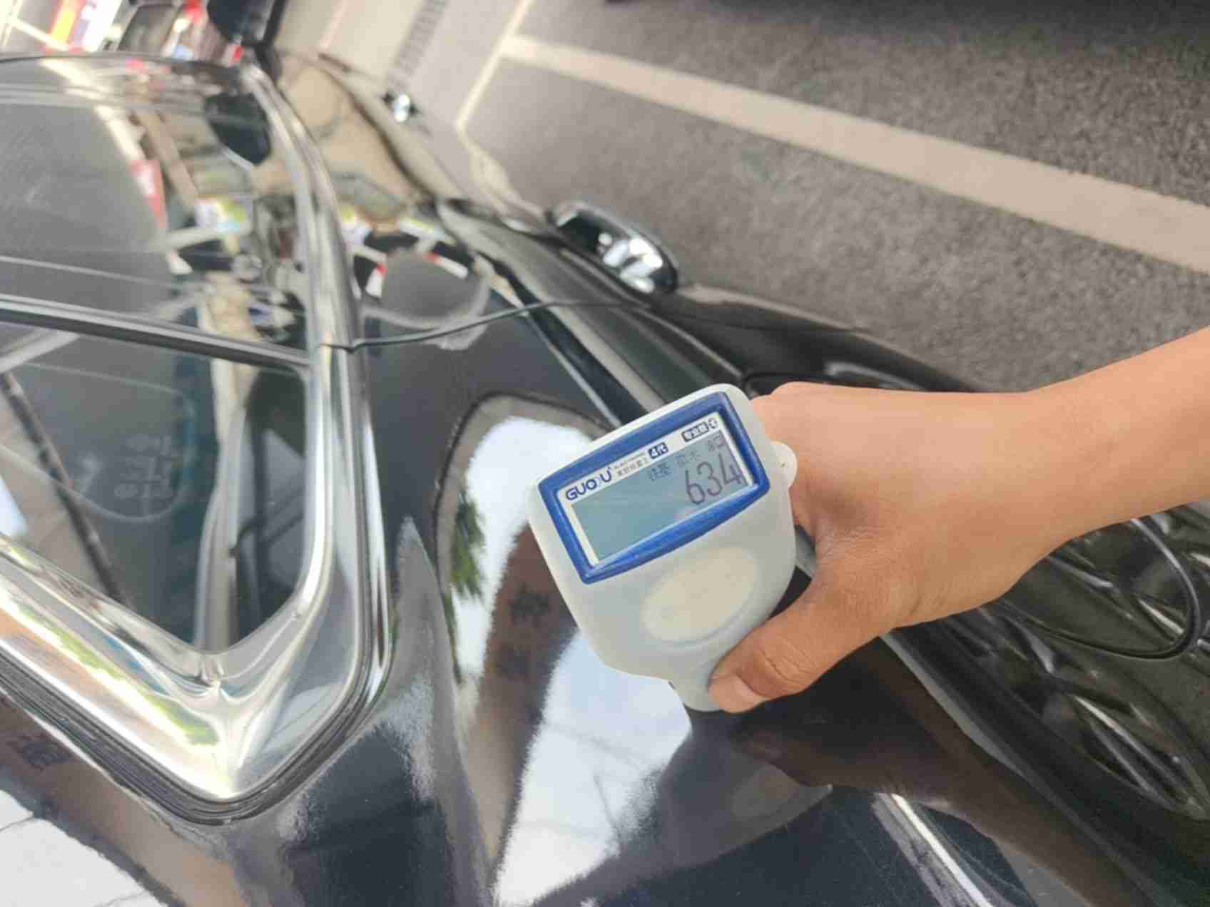 右后翼子板钣金修复部位实拍
