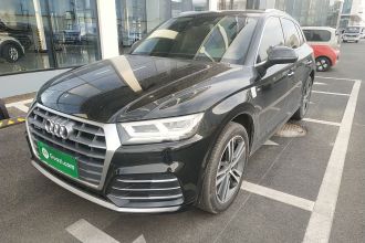 奥迪Q5L 2020款 40 TFSI 荣享时尚型