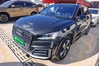 奥迪Q2L 2020款 35 TFSI 时尚动感型