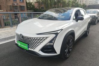 长安UNI-T 2020款 1.5T 尊贵型