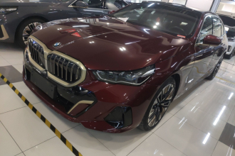 宝马5系 2024款 530Li 尊享型 M运动套装