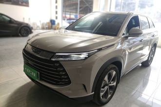 比亚迪 护卫舰07 2023款 DM-i 100KM 尊贵型