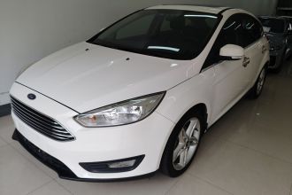 福特 福克斯 2020款 两厢经典 1.5L 自动风尚型