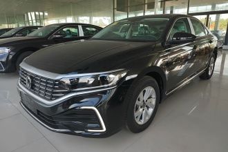 大众 帕萨特新能源 2025款 430PHEV 混动商务版
