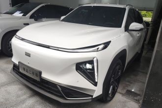 吉利银河 银河L7 2025款 EM-i 115km 探索+版