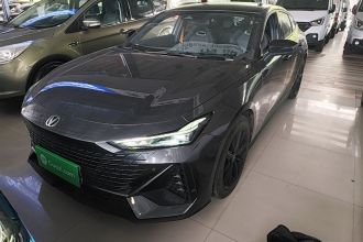 长安UNI-V 2023款 1.5T 尊贵型