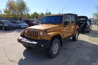 Jeep 牧马人 2014款 3.0L Sahara 四门版