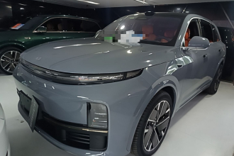 理想汽车 理想L7 2025款 Ultra 智能焕新版