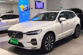 沃尔沃XC60 2025款 B5 四驱智远豪华版