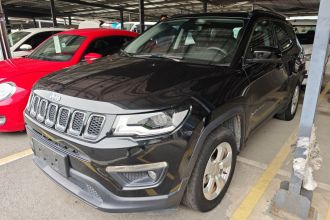 Jeep 指南者 2020款 220T 自动领先版