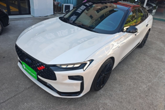 福特 蒙迪欧 2022款 EcoBoost 245 ST-Line