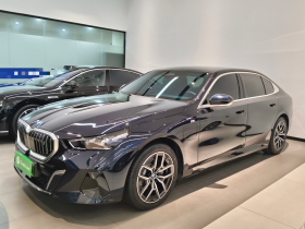 宝马i5 2024款 eDrive 35L M运动套装