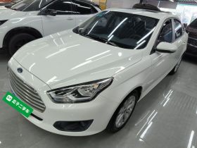 福特 福睿斯 2017款 幸福版 1.5L 手动时尚型