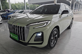 红旗HS3 2023款 1.5T 两驱善为版