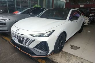 长安UNI-V 2023款 2.0T 锋速版