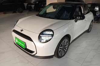 电动MINI COOPER 2024款 456km COOPER E 经典派