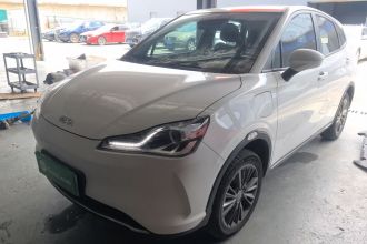 哪吒汽车 哪吒V 2022款 潮 400 Lite