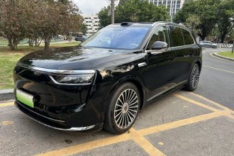 鸿蒙智行 问界M8 2025款 增程 Ultra版 53.4kWh 6座版 (192线激光雷达）