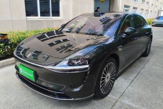 鸿蒙智行 享界S9T 2025款 增程 Ultra长续航版 (192线激光雷达）