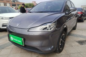 哪吒汽车 哪吒V 2021款 长续航娱乐版升级型