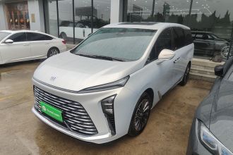 别克GL8 2025款 陆尊 智享版