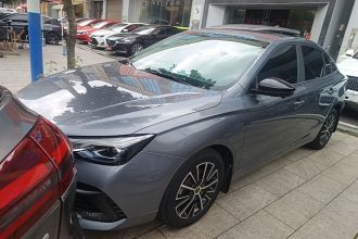 荣威i5 2021款 改款 1.5L CVT钻石版