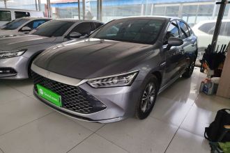 比亚迪 秦PLUS 2024款 荣耀版 DM-i 55KM领先型