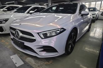 奔驰A级 2022款 改款二 A 200 L 运动轿车时尚型