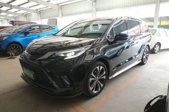 丰田 格瑞维亚 2023款 2.5L混动 尊贵PLUS版