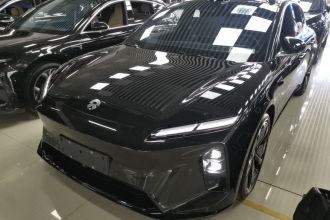 蔚来ET5T 2025款 75kWh Touring