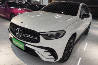 奔驰GLC轿跑 2024款 GLC 260 4MATIC 轿跑SUV