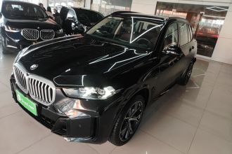 宝马X5 2023款 xDrive 30Li 尊享型M运动曜夜套装