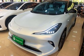 智己汽车 智己LS6 2025款 长续航灵蜥智驾版