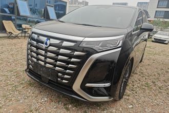 腾势D9 2024款 DM-i 970 豪华型
