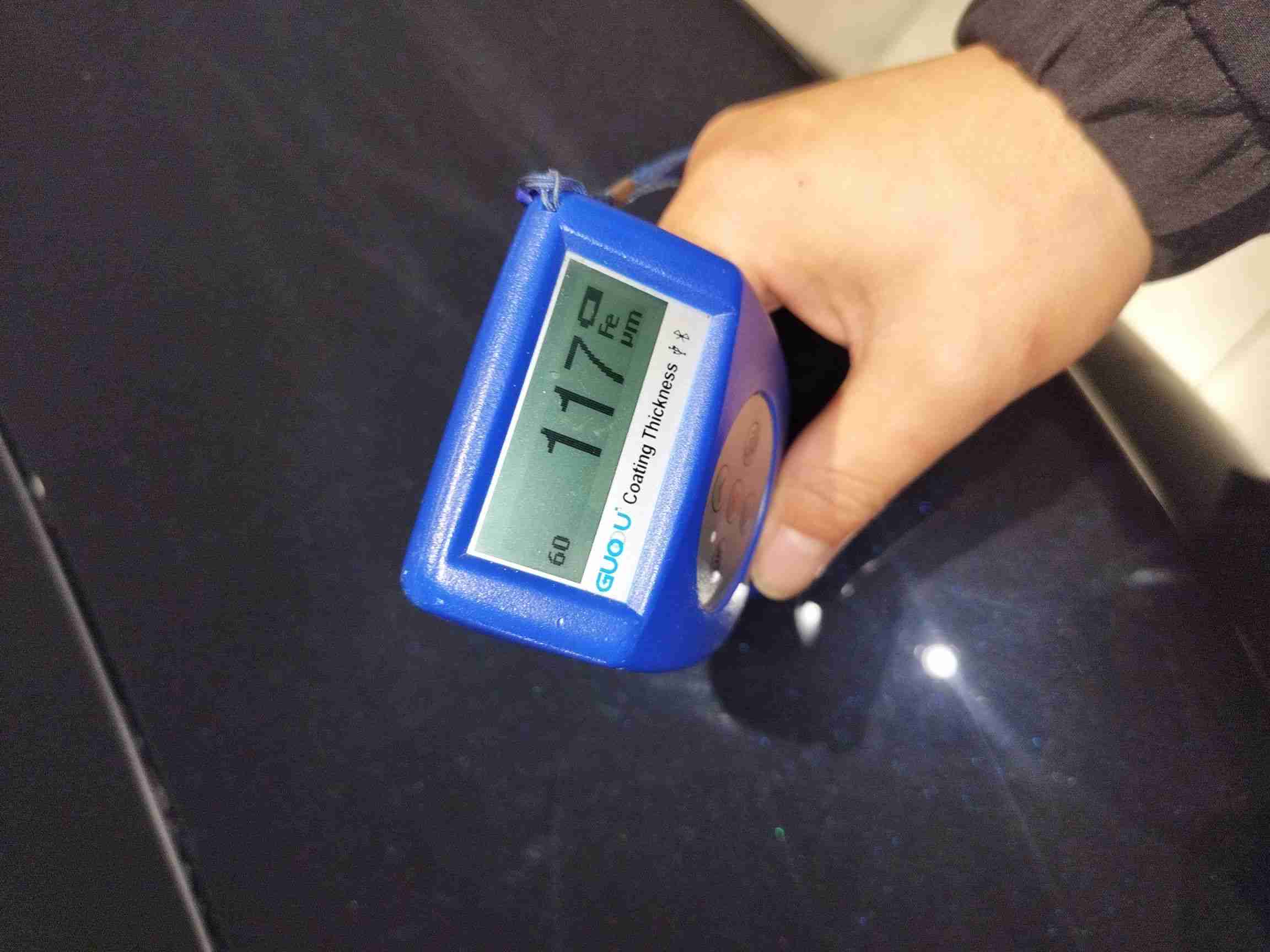 后备箱盖漆面修复状况实拍