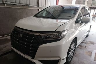 本田 艾力绅 2022款 2.0L e:HEV 至尊版