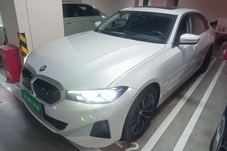 宝马i3 2024款 eDrive 35 L