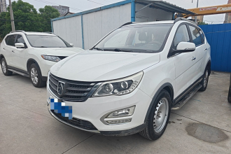 宝骏560 2015款 1.8L 手动精英型
