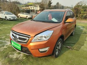 北京汽车 绅宝X65 2015款 2.0T 自动精英型