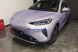 腾势N7 2025款 702 智驾双激光尊荣版
