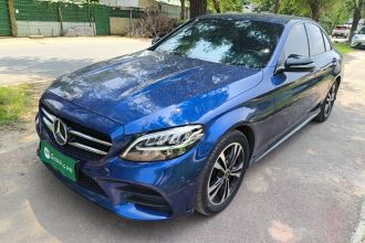 奔驰C级 2020款 C 260 运动版