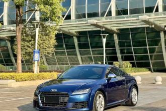 奥迪TT 2015款 TT Coupe 45 TFSI